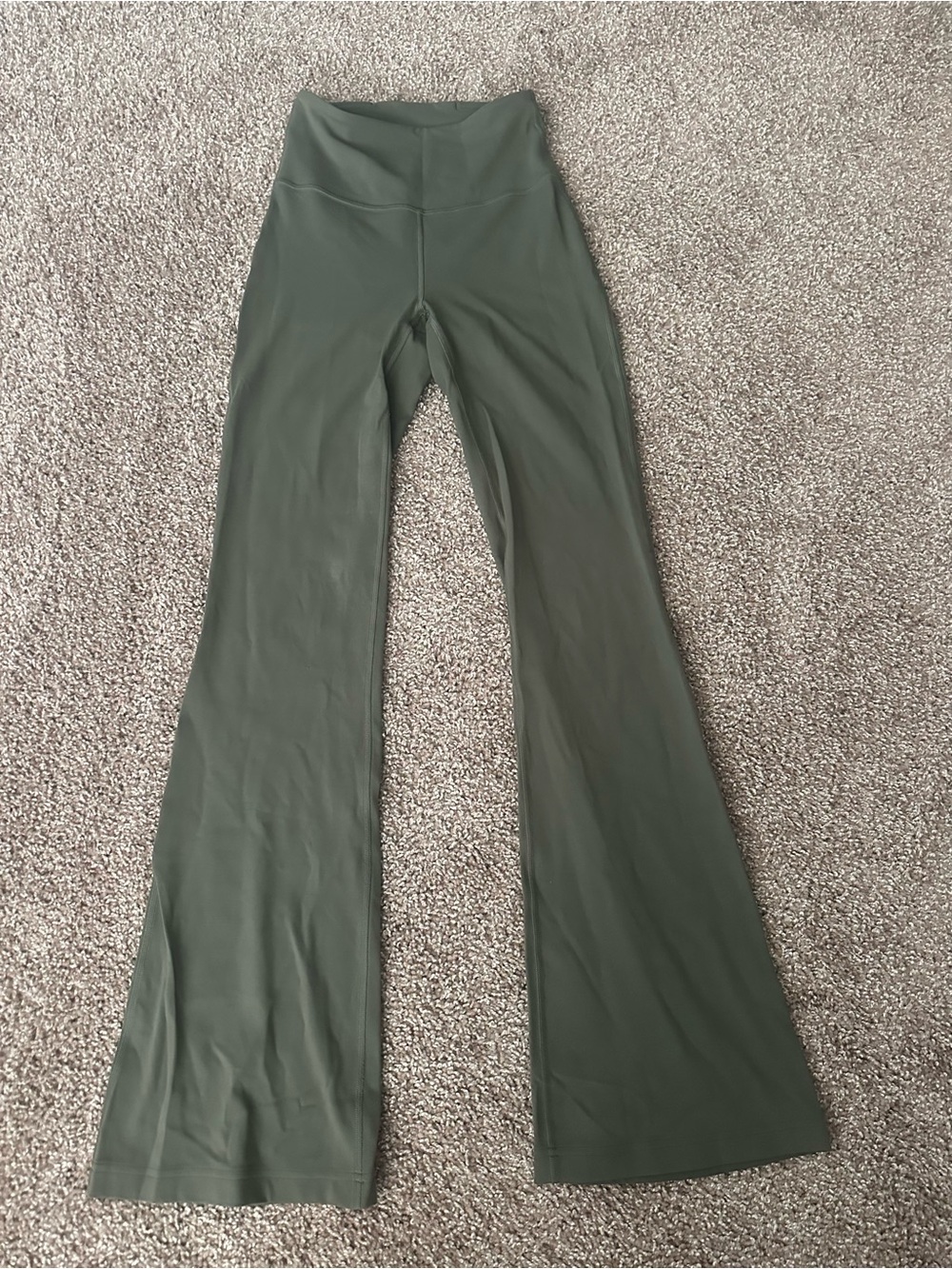 Lululemon groove pants - Picture 1 of 3